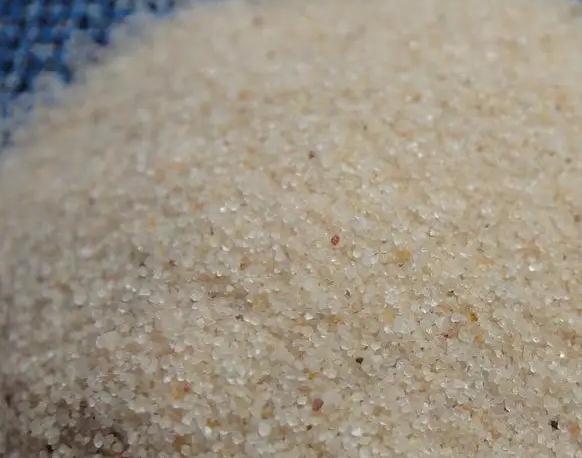 石英砂的核心特性：为何能适配多领域需求？